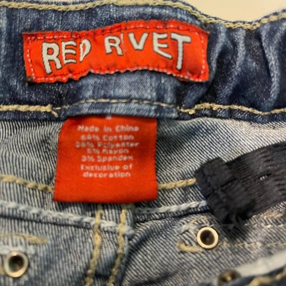 GIRL'S JEANS SIZE 4 RED RIVET with Bling ~Zipper great condition Adorable - Picture 2 of 5